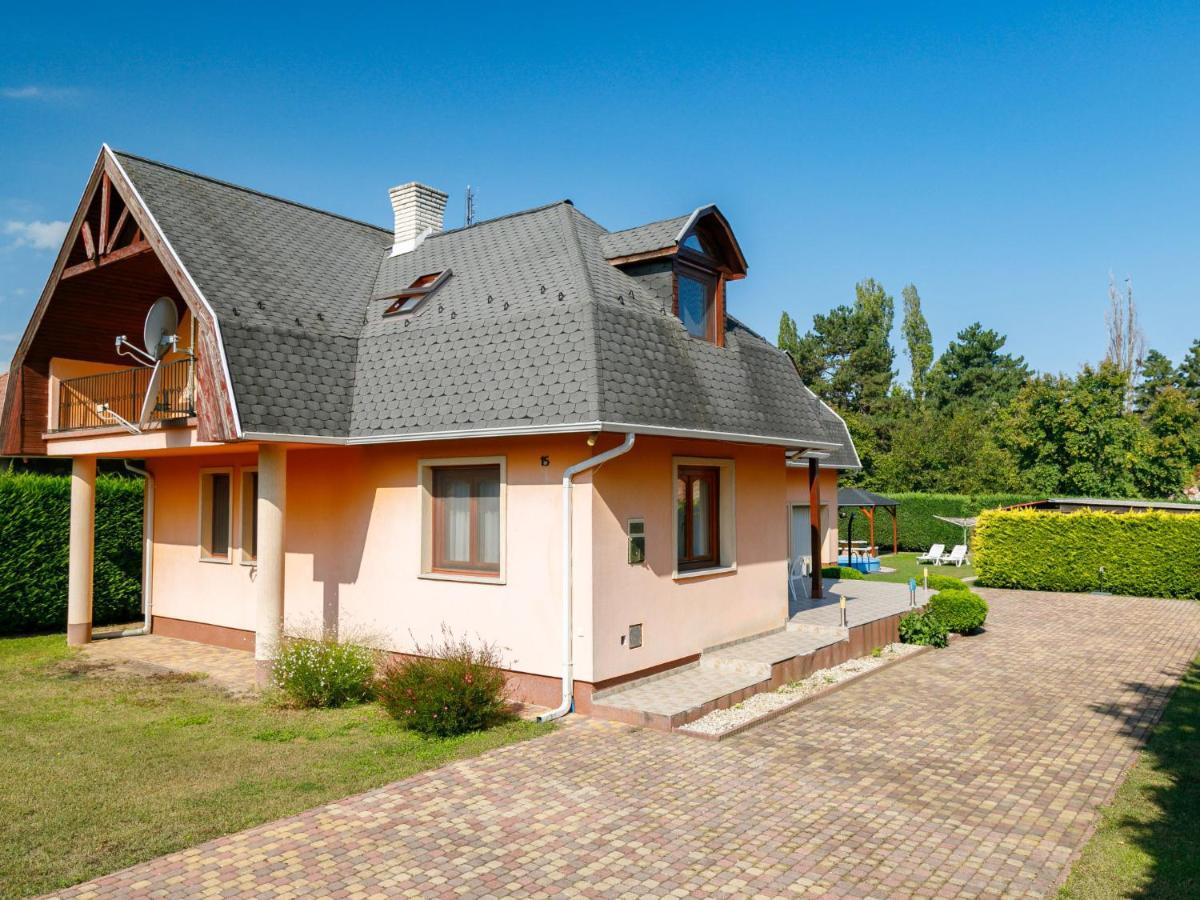 Holiday Home Narcisse By Interhome Balatonszarszo Exterior foto