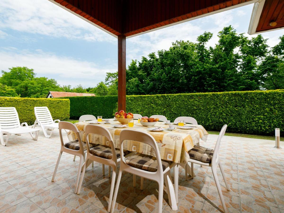 Holiday Home Narcisse By Interhome Balatonszarszo Exterior foto
